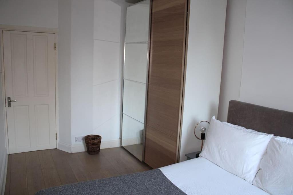 Апартаменты Cosy 1 Bed Flat In With View Of Shard Лондон